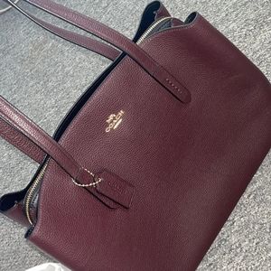 Meet your Posher, Vicky